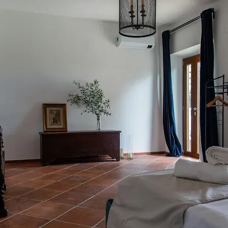 Orta - Con Cucina Vegan, Plant-based Bed & Breakfast